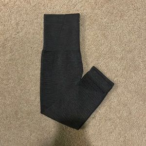 Gymshark Energy Seamless Cropped Leggings